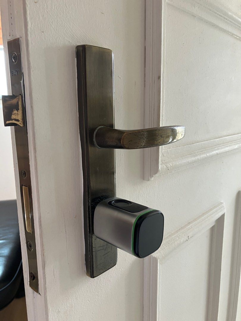 Tuya Digital Locks