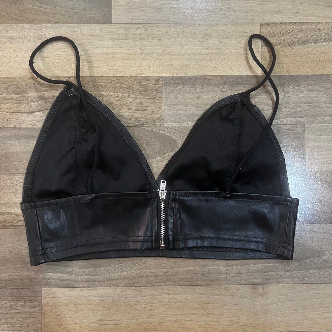 faux leather bralette style party top (Category: Others Tops) located in Pasig City. Submitted by katricem (Listing ID 1387398633, Image 2). Description: faux leather bralette style party top size xs on tag, best firs xs-s no pics when worn dm for manual measurement last price listed ‼️ will give discount if buying multiple items from my page☺️ 💸 MOP: gcash, bpi 📦 MOD: Grab (same day), J&T, LBC (+20 handling fee) SF c/o buyer 📍meetups in ortig