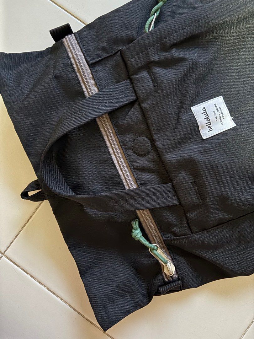 Hellolulu Backpack (Category: Backpacks) located in Singapore. Submitted by xjellyx (Listing ID 1387466708, Image 3). Description: .