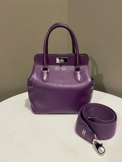 (Category: ) located in . Submitted by lovelotsluxury (Listing ID 1387429791, Image 1). Description: .