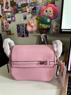 (Category: ) located in . Submitted by hellomima (Listing ID 1387420895, Image 1). Description: .