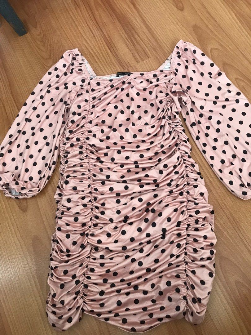I saw it first - ruched dress (Category: Dresses) located in Marikina City. Submitted by LoveLocalbyPAF (Listing ID 1387372733, Image 1). Description: I saw it firt ruched mini dress Fits medium to semi large.