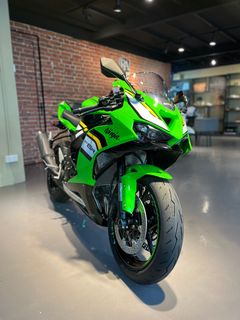 (Category: ) located in . Submitted by Premium.Moto (Listing ID 1387431273, Image 1). Description: .