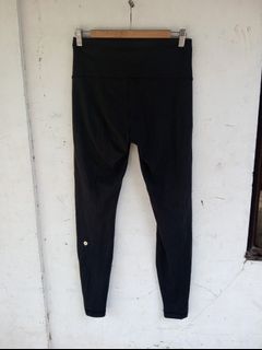 (Category: ) located in . Submitted by localthrifting (Listing ID 1387422292, Image 1). Description: .