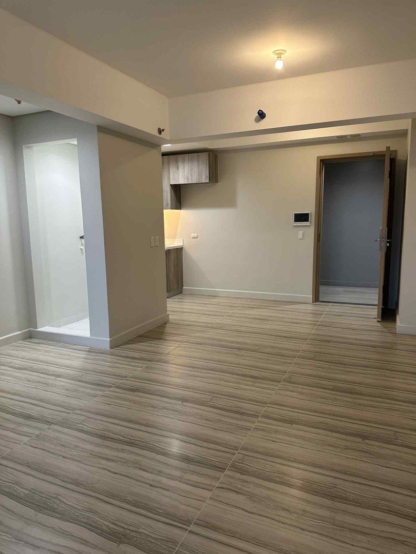 MAPLE BY ORTIGAS & COMPANY LUXURY CONDOMINIUM (Category: Apartments & Condos) located in Manila. Submitted by dee.s.o (Listing ID 1387416927, Image 3). Description: ❤️EARLY MOVE-IN PROMO❤️ 👍🏻 ONE BEDROOM 56.00sqm 👍🏻 WITH 1 PARKING SLOT ❤️SAMPLE INVESTMENT 👉🏻10% SPOT Downpayment - P1.4 Million 👉🏻Starting at P26K monthly for 60 months 👉🏻Balance after 5 years through bank financing..