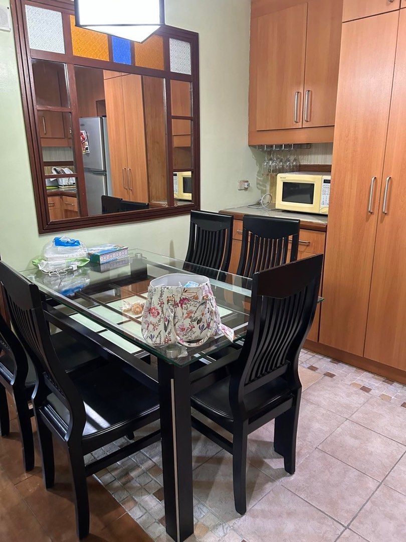 Robinsons Place Residences 2 Bedroom (Category: Apartments & Condos) located in Makati City. Submitted by kat602 (Listing ID 1387425208, Image 3). Description: Best Value 🔥 Size 83.53 sq mtr, 2 bedrm 2 baths, powder rm. A/C incldg living rm Fully furnished- electric stove top, 2 door ref. Sofa bed , US made. 1 parking slot on 3rd floor .