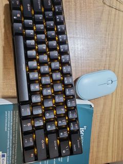 （分類：）位於 。 由 tolka99 提交（商品編號 1387478617，圖片 1）。簡介： 。