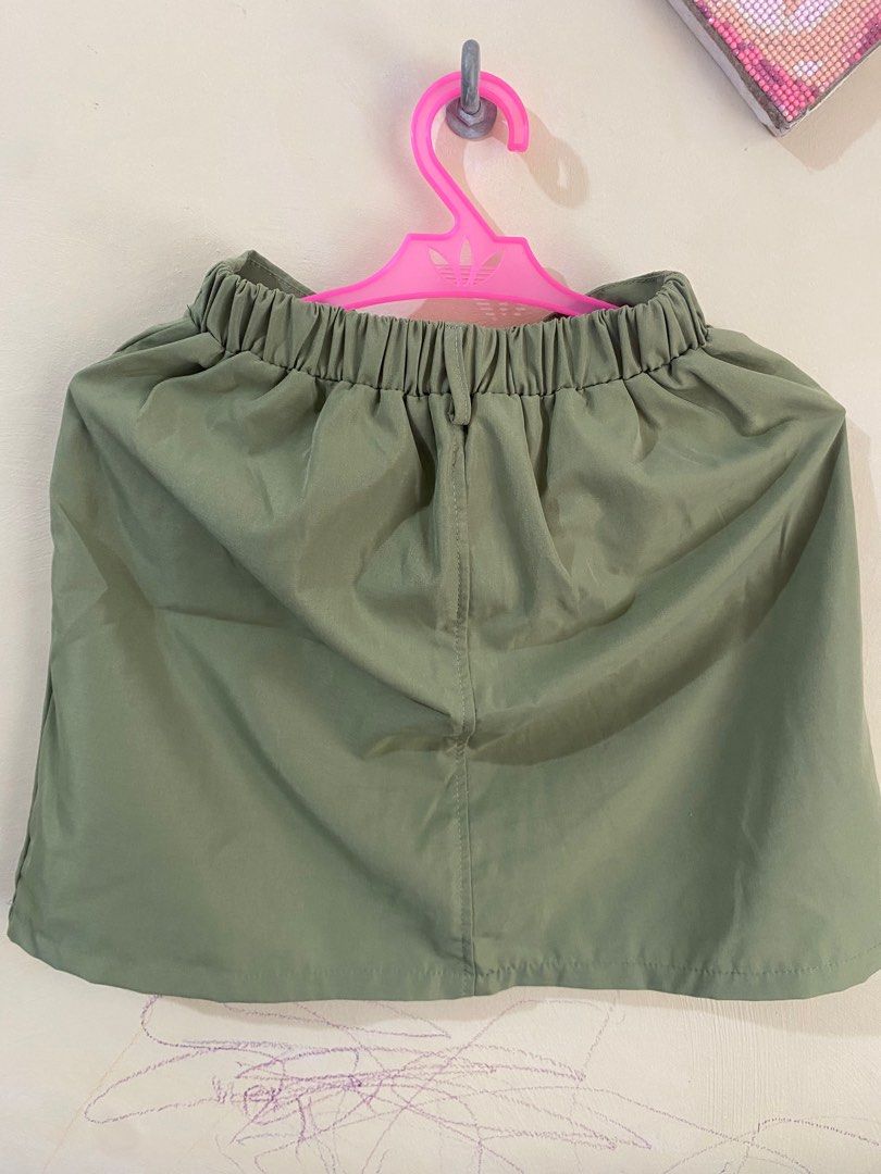 Shein skirt (Category: Babies & Kids Fashion) located in Bacoor. Submitted by Little_Lady (Listing ID 1387399791, Image 2). Description: Preloved No flaws Size 10.
