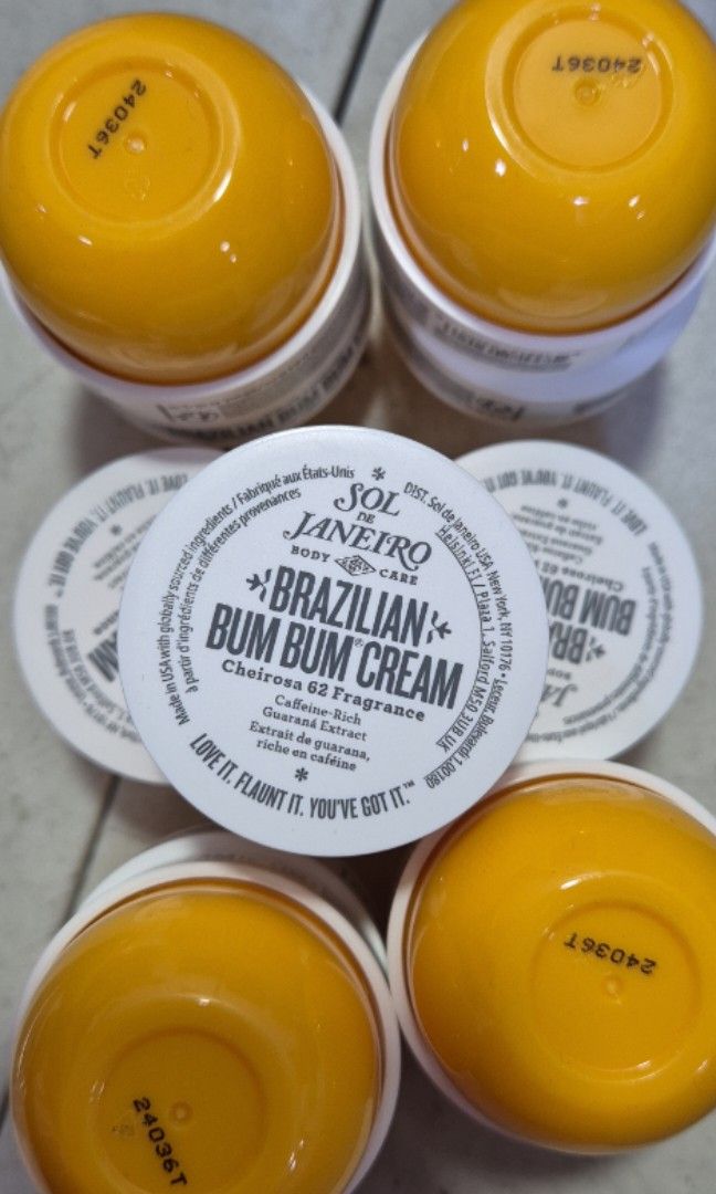 Sol de Janeiro Bum Bum Cream 25ml (Category: Face Care) located in Manila. Submitted by arianne0828 (Listing ID 1387508274, Image 1). Description: brand new sol de janeiro bum bum cream 25ml also available in sachet P95 each pickup Binondo Manila mop Gcash Bdo Bpi.