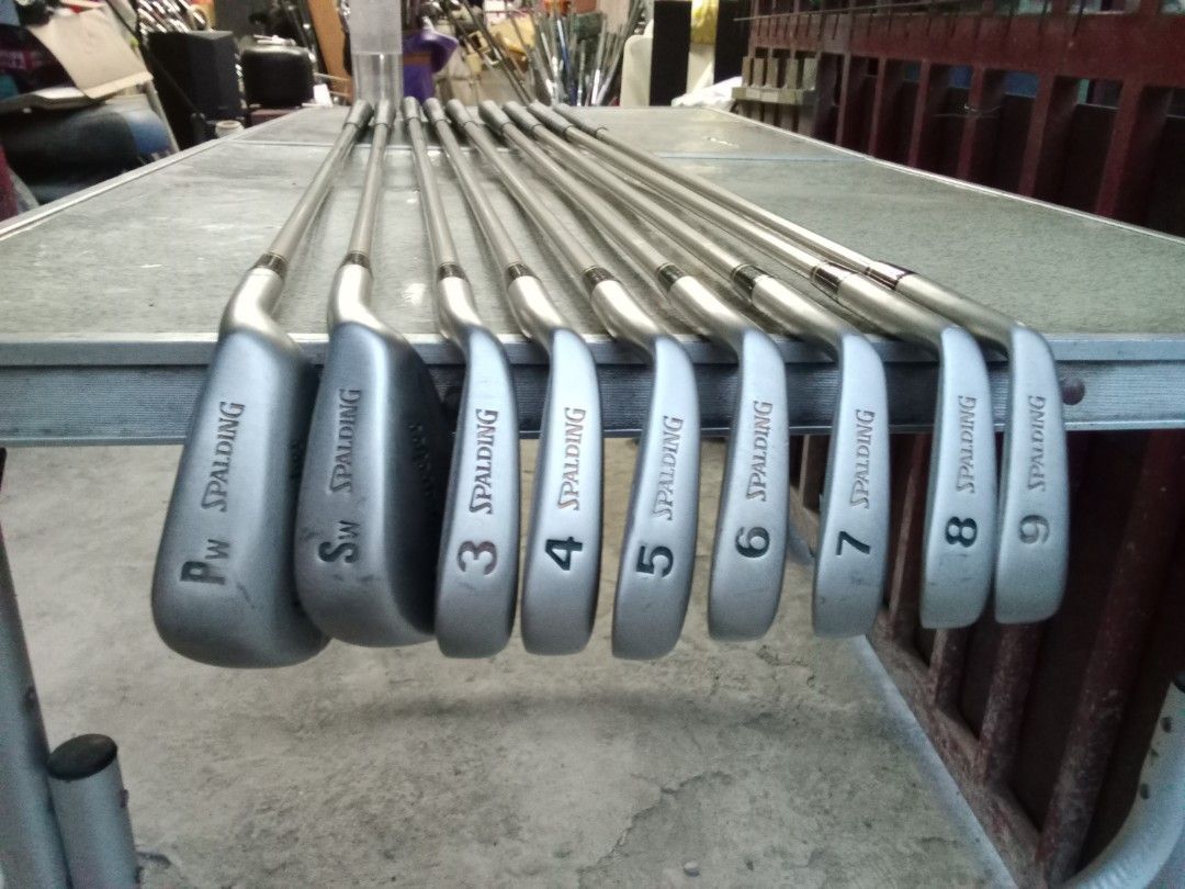 Spalding Scorcher Golf irons flex R (Category: Golf) located in San Pedro. Submitted by trisheljas_japansurplus (Listing ID 1387454776, Image 2). Description: 📍for Sale 📍 SpaldingScorcher golf irons Flex R HI-STRENGTH AND LOW TORQUE BORON REINFORCED GRAPHITE SHAFT you can pick up personal sa aming shop Located 📍 Filinvest Homesite barangay bagong silang san Pedro Laguna 📍.