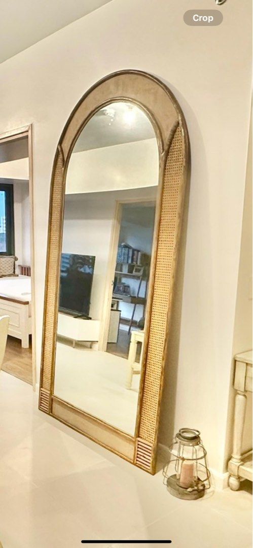 Super Big solihiya rattan wall mirror (Category: Mirrors) located in Paranaque City. Submitted by FLess.ph (Listing ID 1387457471, Image 2). Description: Selling for a friend. Php 34,000.