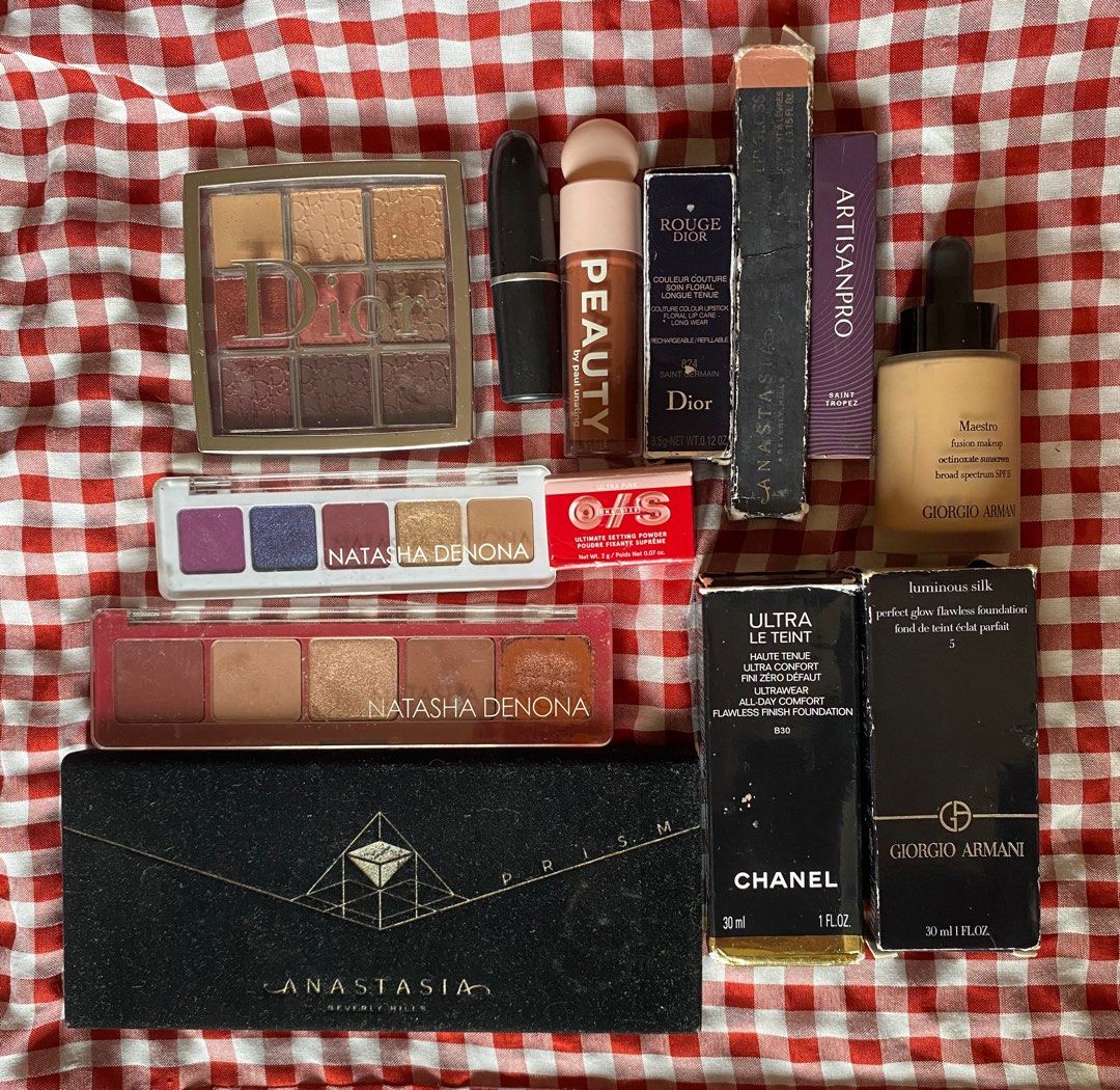 TAKE ALL MAKEUP 7.5k! (Category: Makeup) located in Paranaque City. Submitted by msperegreen (Listing ID 1387376767, Image 1). Description: TAKE ALL MAKEUP! Bawas gamit hindi na kasya sa kit. Rarely used makeup products. Get all for 6k.