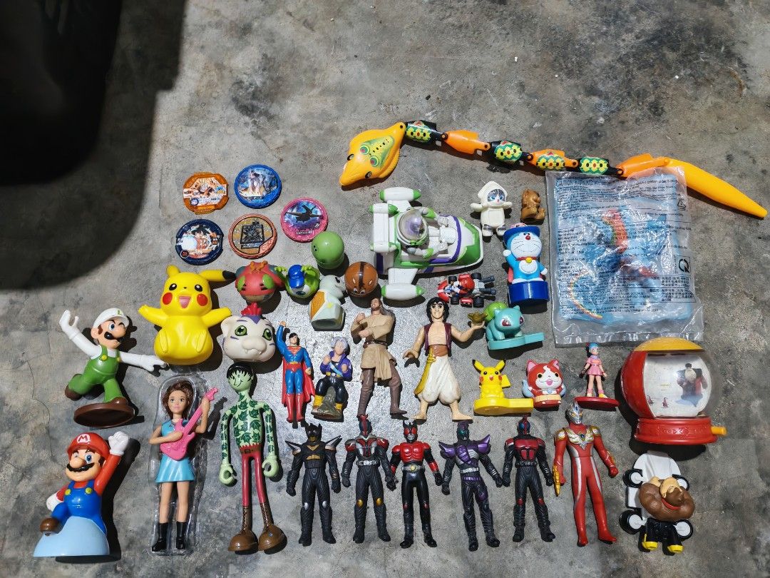 Toys For Sale 1 (Category: Kids Toys) located in Quezon City. Submitted by bargaits (Listing ID 1387484050, Image 1). Description: Lot sale for P1000 only Very negotiable WYSIWYG RFS Decluttering Toys in Quezon City Pick Up via Lalamove LBC pag malayo Meet up Sandiganbayan Commonwealth Quezon City only. Salamat..