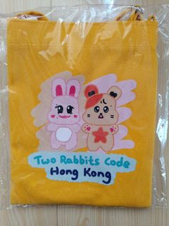Two Rabbits Code 黃色斜孭袋64202681952385110