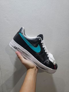 (Category: ) located in . Submitted by ro0b3r_kicks (Listing ID 1387498453, Image 1). Description: .