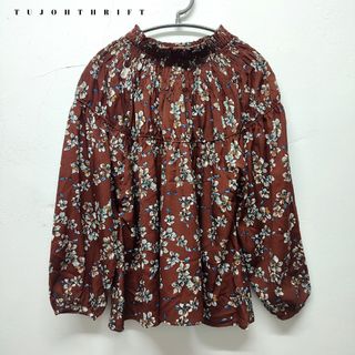 (Category: ) located in . Submitted by tujohthrift (Listing ID 1387454506, Image 1). Description: .