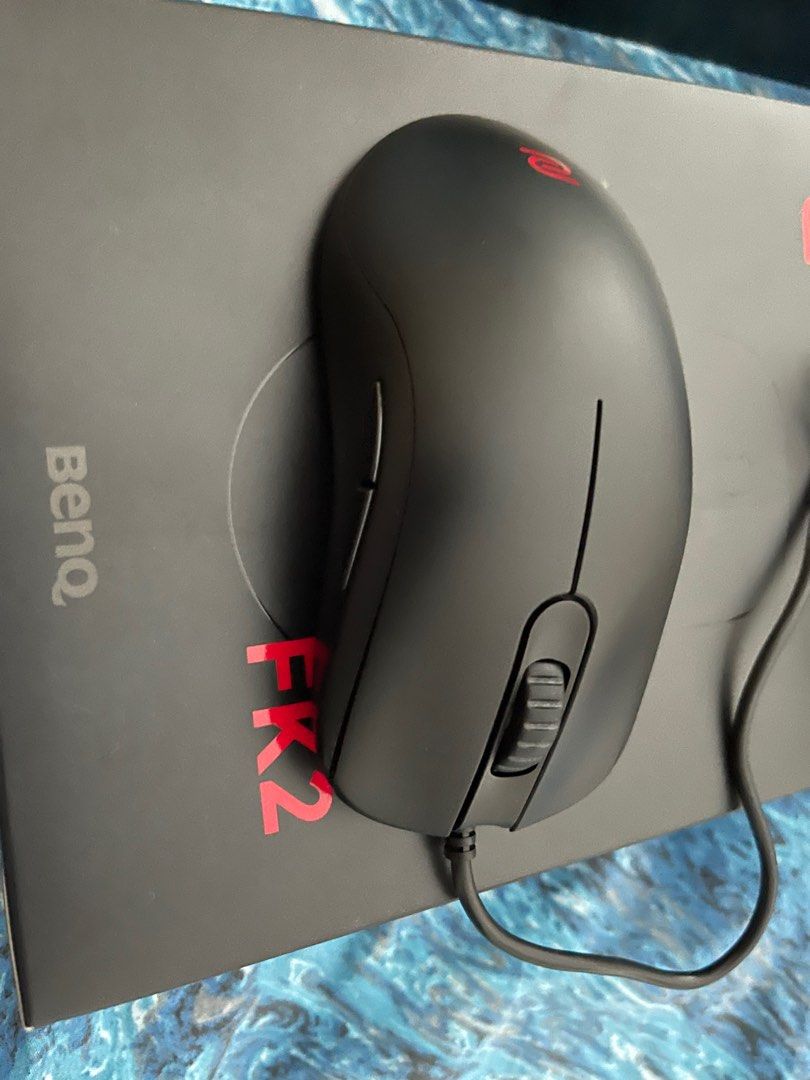 Zowie FK2 Gaming Mouse (Black) (Category: Mouse & Mousepads) located in Quezon City. Submitted by RenzoD (Listing ID 1387390544, Image 2). Description: Box Included Buyer books and pays for delivery GCash Meet ups in BGC.