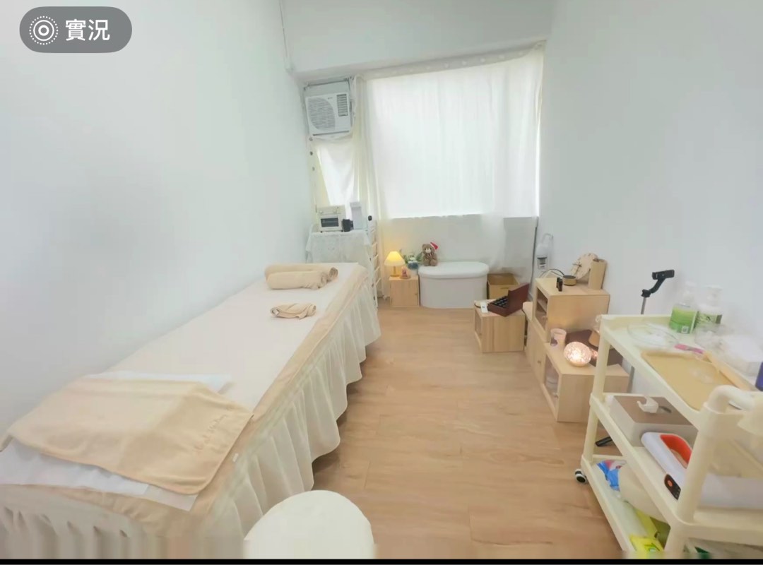Kwun Tong Studio Rental / Beauty Bed Rental / Massage / Eyelash Extension / Embroidery Eyebrows / Ear Cleaning