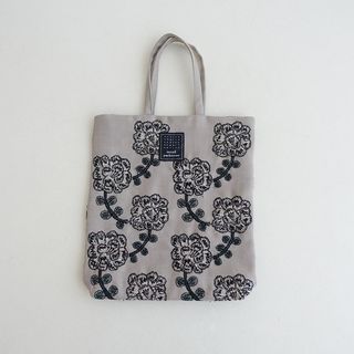 （分類：）位於 。 由 mina_collection 提交（商品編號 1387611292，圖片 1）。簡介： 。
