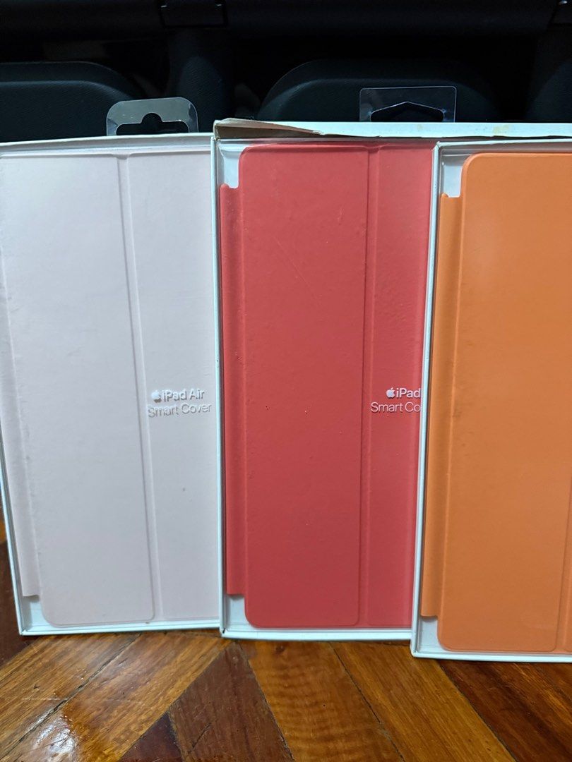 Apple Silicone Flip Front Leather Cover Case for iPad 7th generation/ 8th generation / 9th generation (Category: Cases & Sleeves) located in Manila. Submitted by razelysonn (Listing ID 1387726585, Image 3). Description: Firm THIS IS JUST A FRONT COVER NO BACK.