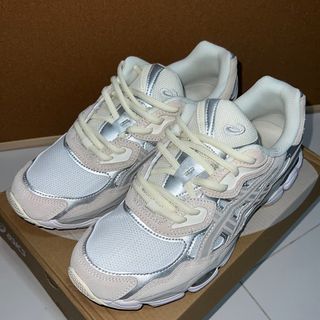 (Category: ) located in . Submitted by slick_sneaks (Listing ID 1387730278, Image 1). Description: .