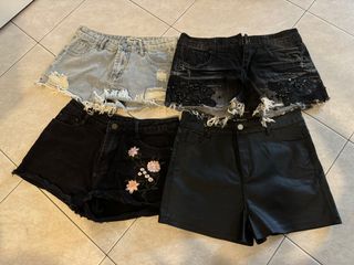 (Category: ) located in . Submitted by Charcat.Closet (Listing ID 1387629277, Image 1). Description: .