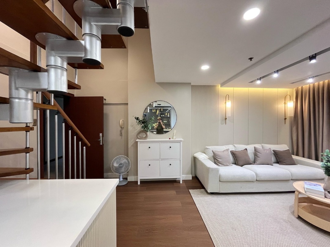 (Category: ) located in . Submitted by athomephrealty (Listing ID 1387670700, Image 1). Description: .