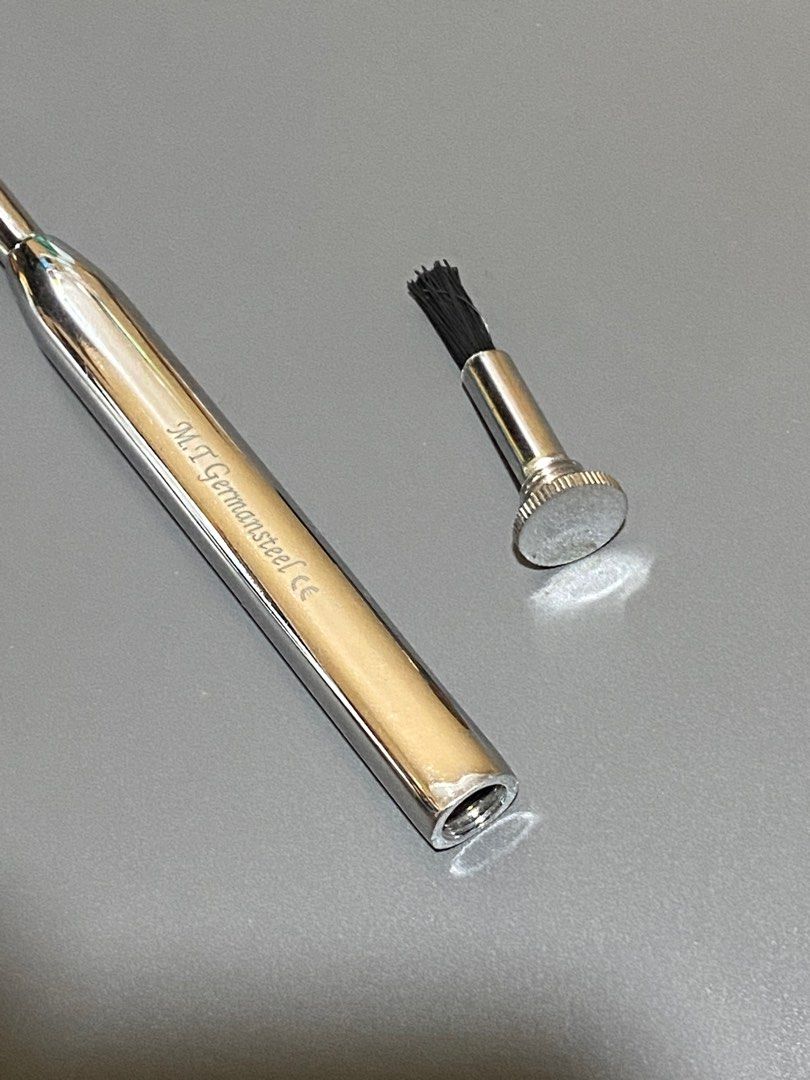 Buck Reflex Hammer (Category: Medical Supplies & Tools) located in Manila. Submitted by sushikirby (Listing ID 1387707446, Image 2). Description: Buck Reflex Hammer Barely Used .