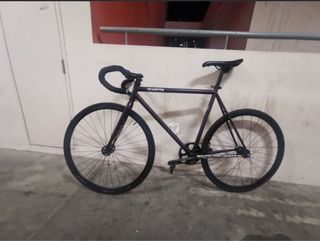 (Category: ) located in . Submitted by jefrrr (Listing ID 1387683510, Image 1). Description: .