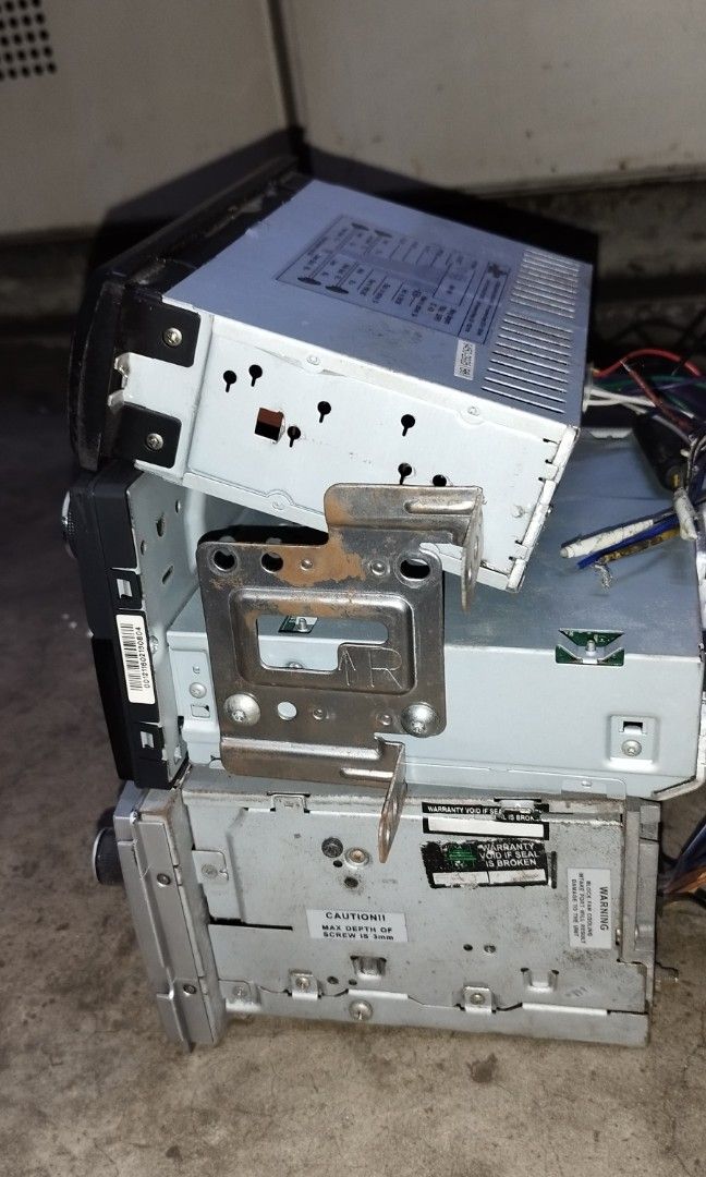 defective car stereo (Category: Other Audio Equipment) located in Manila. Submitted by daxtech17 (Listing ID 1387735883, Image 3). Description: all defective car stereo for sale no questions ask kasi defective nga kayo na bahala mag pagawa..