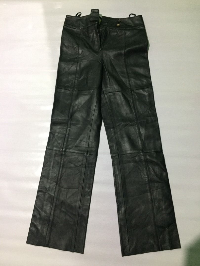 Dia Init Leather Pants (Category: Other Bottoms) located in Lucena. Submitted by brkrobert (Listing ID 1387551609, Image 2). Description: Dia Init Leather Pants Straight Cut W-28 l-40 Excellent to as new condition .