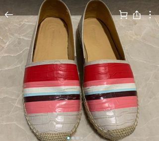 (Category: ) located in . Submitted by amethyst71 (Listing ID 1387588711, Image 1). Description: .