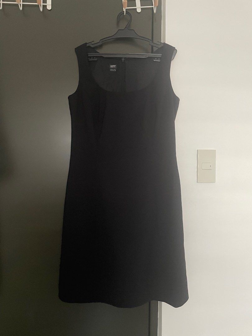 Esprit Little Black Dress (Category: Dresses) located in Rizal. Submitted by ethriftstudios (Listing ID 1387616862, Image 1). Description: SUPER CUTE LBD perfect for date night.