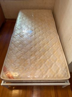（分類：）位於 。 由 fs08g 提交（商品編號 1387709294，圖片 1）。簡介： 。