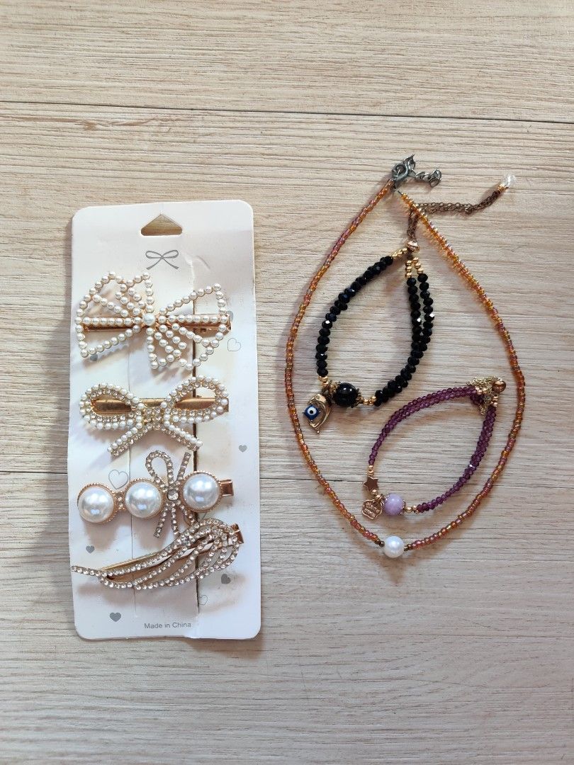 Hair pins and others (Category: Accessory Holder, Box & Organizers) located in Apalit. Submitted by daintynyla (Listing ID 1387600892, Image 1). Description: - The set of hairpins are never used. used carefully - Bracelets are adjustable - pear necklace chocker.