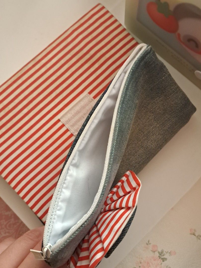 Heisei Retro Denim Notebook (Category: Stationery & School Supplies) located in Las Pinas. Submitted by jaysooyah (Listing ID 1387725934, Image 3). Description: ♡ Denim notebook with attached pencil case^^ ♡ Denim cover has no flaws ♡ Most of the pages are already taken out but a few are still left ♡ can add more pages by sewing them to the spine (that's how the original pages were attached).