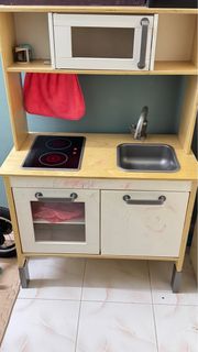 (Category: ) located in . Submitted by syuhada94 (Listing ID 1387721655, Image 1). Description: .