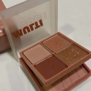 （分類：）位於 。 由 ybyyy 提交（商品編號 1300081764，圖片 1）。簡介： 。
