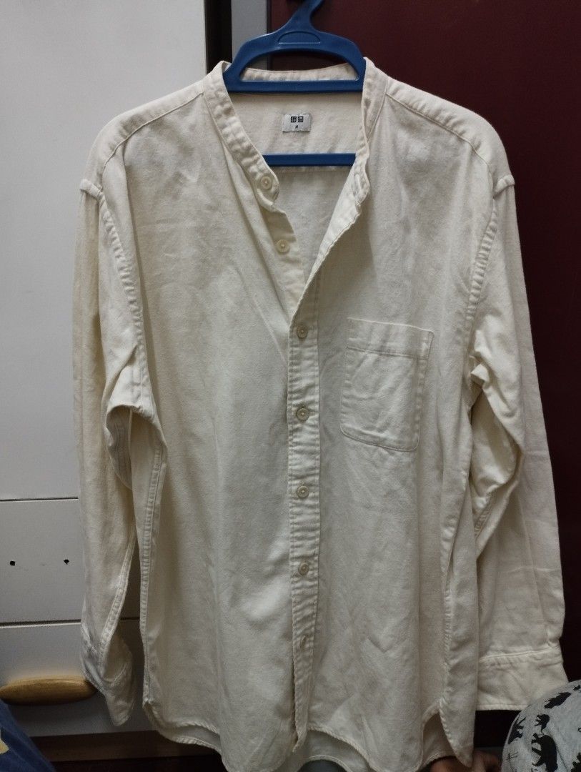 Kemeja Button - Beige (Category: Shirts) located in Tanjung Bungah. Submitted by amanmaz (Listing ID 1387656921, Image 1). Description: Pm for more detail.