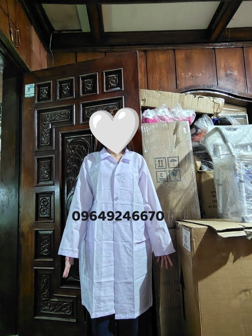 @Lab gown @laboratory gown (Category: Medical Supplies & Tools) located in Manila. Submitted by oplecherly24007 (Listing ID 1387706663, Image 1). Description: Long sleeve & 3 /4 onhand all sizes same day delivery.