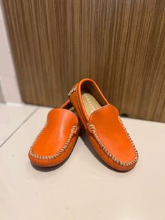 (Category: ) located in . Submitted by anna.wardrobes (Listing ID 1387643365, Image 1). Description: .