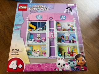 (Category: ) located in . Submitted by lovedbyfarahj (Listing ID 1387604905, Image 1). Description: .
