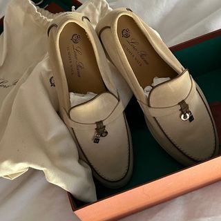 (Category: ) located in . Submitted by quality_goods00 (Listing ID 1387565212, Image 1). Description: .