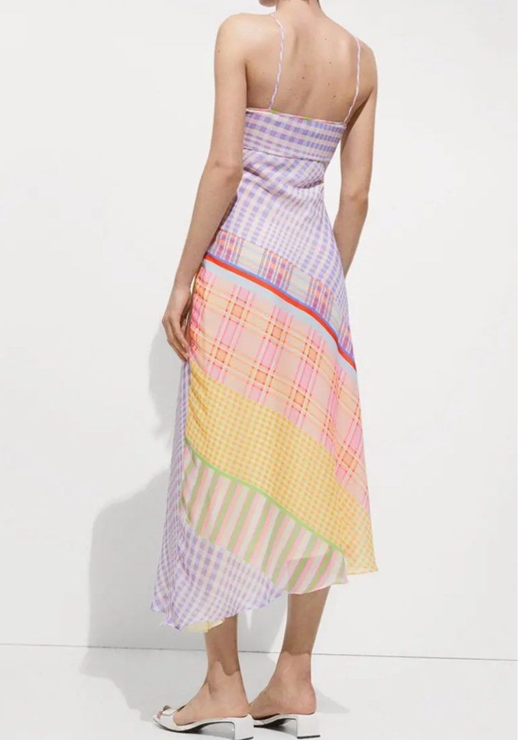 MANGO DRESS PLAID (Category: Dresses) located in Quezon City. Submitted by coffeeandcodals (Listing ID 1387637340, Image 3). Description: Bought for more than 4k? Used once.