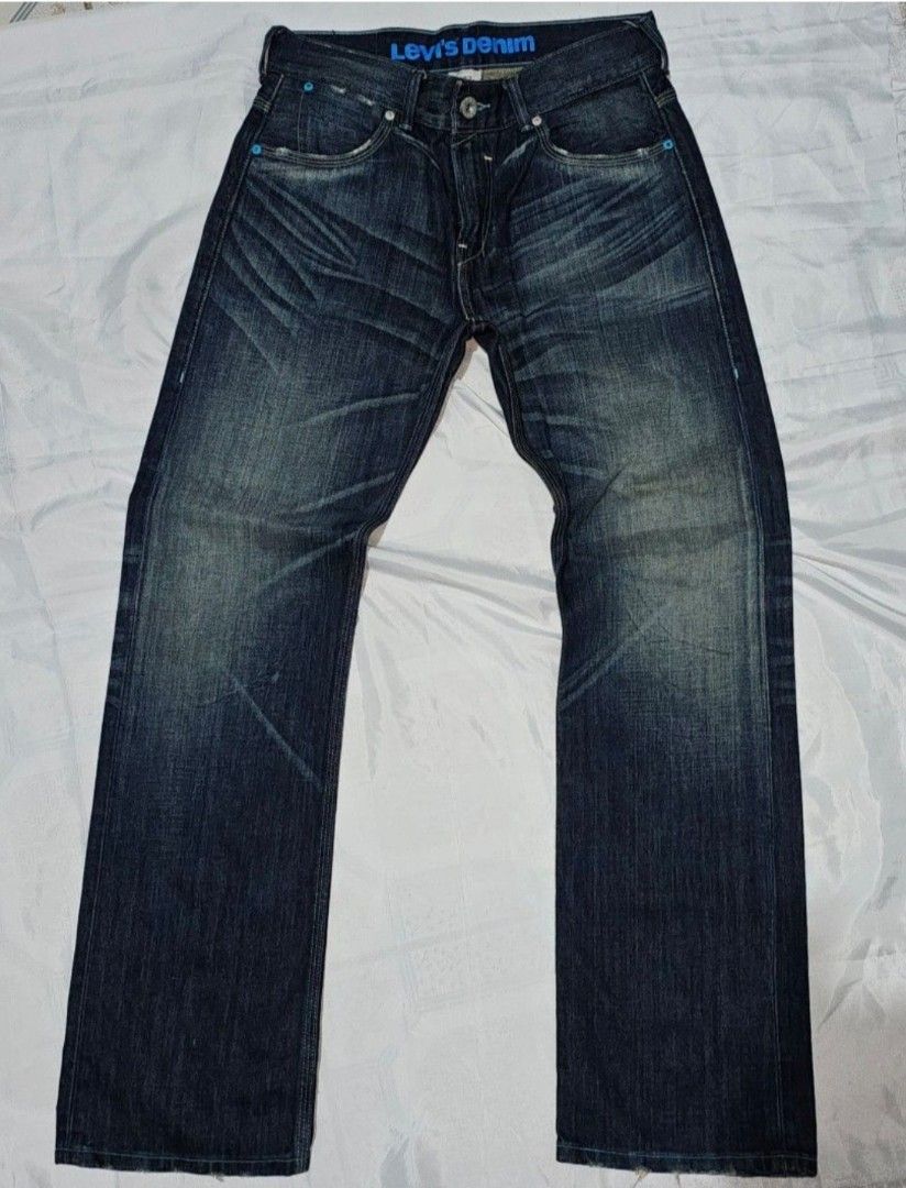 MEN'S Levi's 523 Straight Denim Pants (Category: Jeans) located in Malabon City. Submitted by loved_by_e (Listing ID 1387708783, Image 1). Description: .