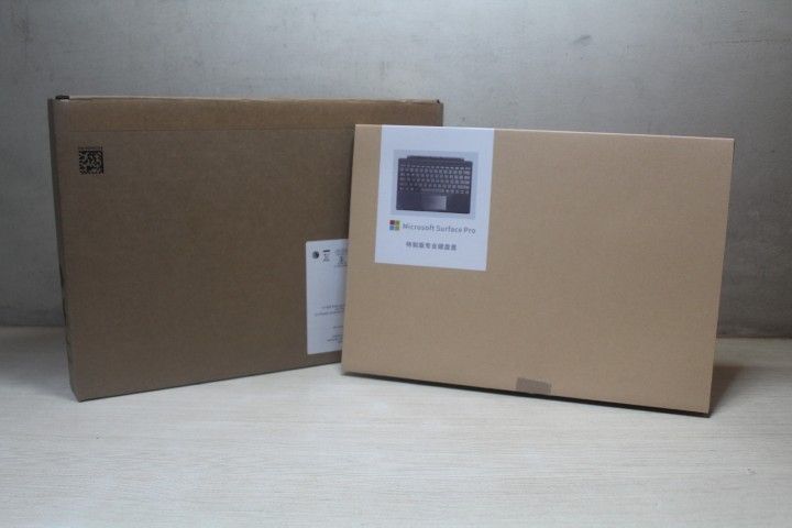Microsoft surface pro 10 for business Ultra 7 + keyboard (Category: Laptops & Notebooks) located in Pasay City. Submitted by laptophubphil (Listing ID 1387664580, Image 1). Description: Microsoft surface pro 10 for business Ultra 7 + keyboard - Brand new sealed BOX P 75500 Regular price 150k -Ram 16GB + SSD 512GB -2.8k resolution + Backlit keys -color platinum -Top of the line Tablet pc -13Inch PixelSense 2.8k (2880x1920) Multitouch 120HZ -Intel 
