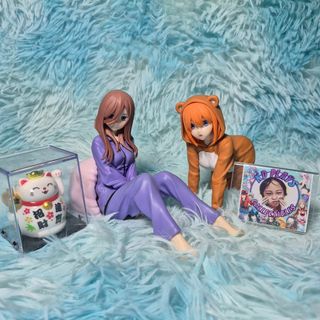 (Category: ) located in . Submitted by KDplaysCollectibles (Listing ID 1387552576, Image 1). Description: .