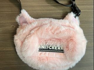 IT Minicream 粉紅色毛毛手袋 pink fluffy crossbody bag64209854972547110