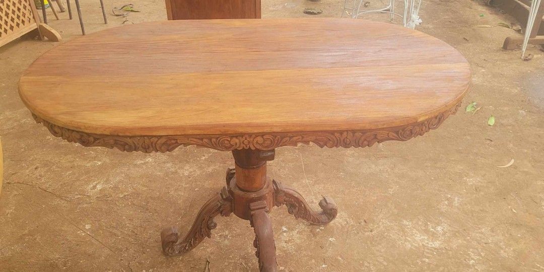 Old Oval Dining Set (Category: Tables & Sets) located in Rizal. Submitted by mommykiee (Listing ID 1387636868, Image 2). Description: Old Oval dining table Made of narra wood (3piece top) Leg made of tanguile wood Newly stripped and varnished Size: L61 W37 H30inch.