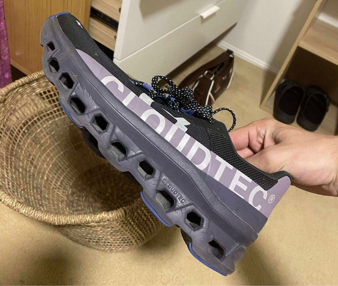 On Cloudmonster Magnet/Shark (Category: Sneakers) located in Angeles City. Submitted by maccc (Listing ID 1387582043, Image 1). Description: For sale: On Cloudmonster Magnet/Shark Authentic Size M 10.5 No box PM for some minor issue.